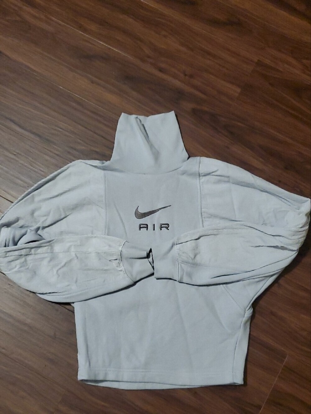 Nike AIR Cropped Turtleneck Sweatshirt - Picture 4 of 10